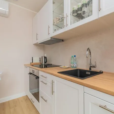 Apartmán Mare 450m Od Plazy *