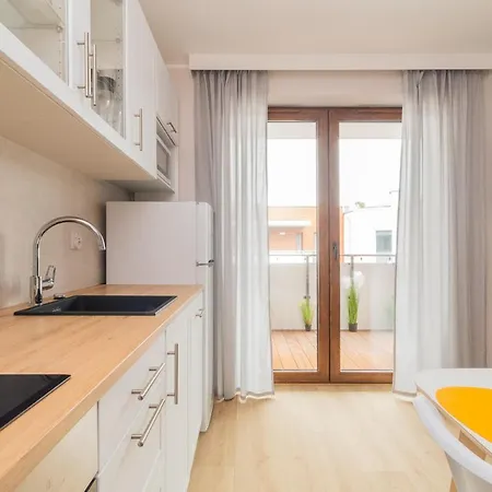 Mare 450m Od Plazy * Stegna (Pomerania)