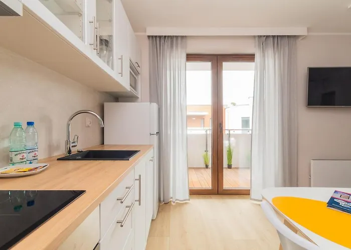 Mare 450m Od Plazy * Stegna