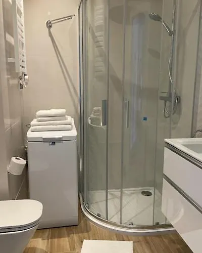 Apartman Mare 450m Od Plazy Stegna