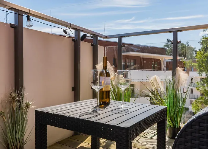 Mare 450m Od Plazy Apartman Stegna